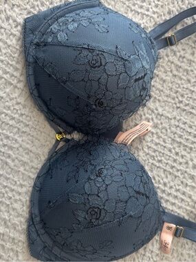 Victoria's Secret Lace Push-Up Bra in Dusty Blue 34D NWT!
